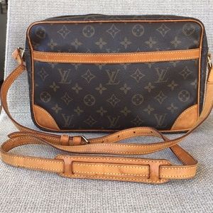 Louis Vuitton Trocadero 30